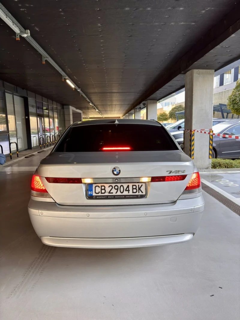 BMW 745, снимка 4 - Автомобили и джипове - 52846937