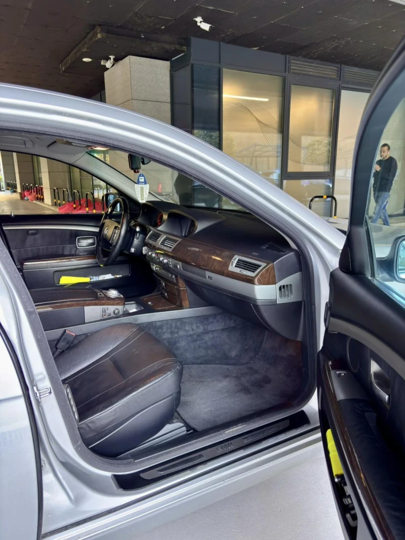 BMW 745, снимка 7 - Автомобили и джипове - 52846937
