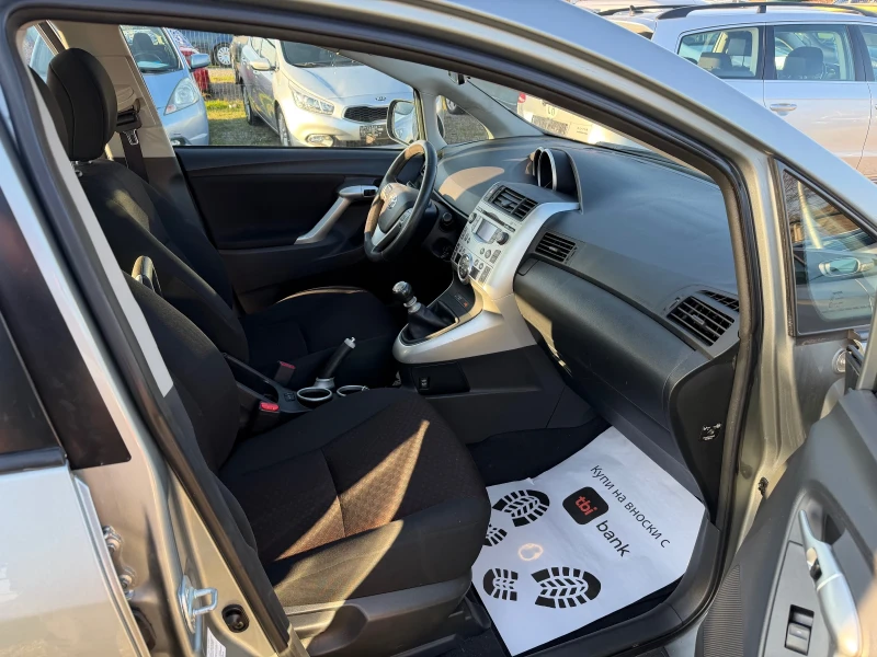 Toyota Verso 1.8 i ШВЕЙЦАРИЯ, снимка 9 - Автомобили и джипове - 52890652