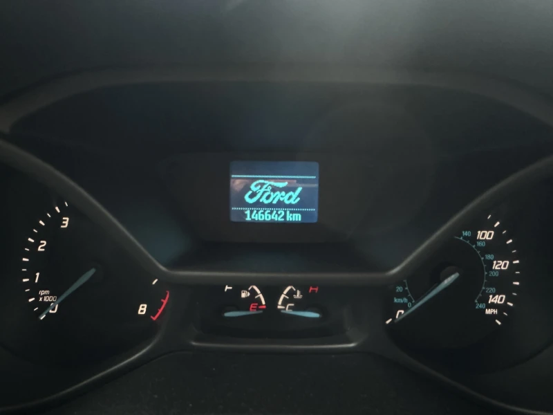 Ford Connect Transit XLT 2.5, снимка 17 - Автомобили и джипове - 52892414