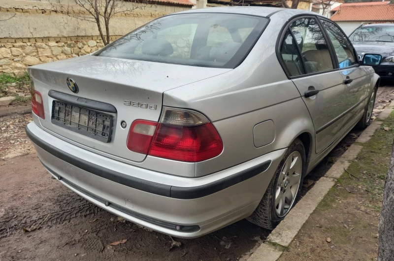 BMW 320, снимка 5 - Автомобили и джипове - 53040426