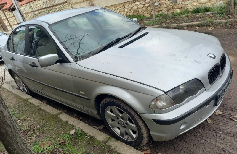 BMW 320, снимка 4 - Автомобили и джипове - 53040426