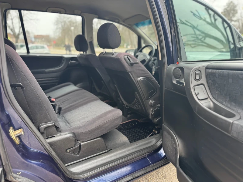Opel Zafira 1.8 Газов инж, снимка 6 - Автомобили и джипове - 53053558
