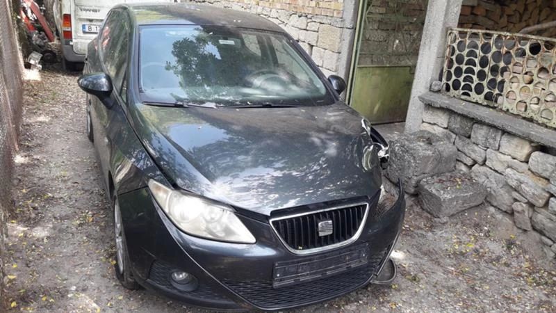 Seat Ibiza 1.6, снимка 1 - Автомобили и джипове - 20332032