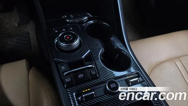 Kia K5, снимка 12 - Автомобили и джипове - 54098410