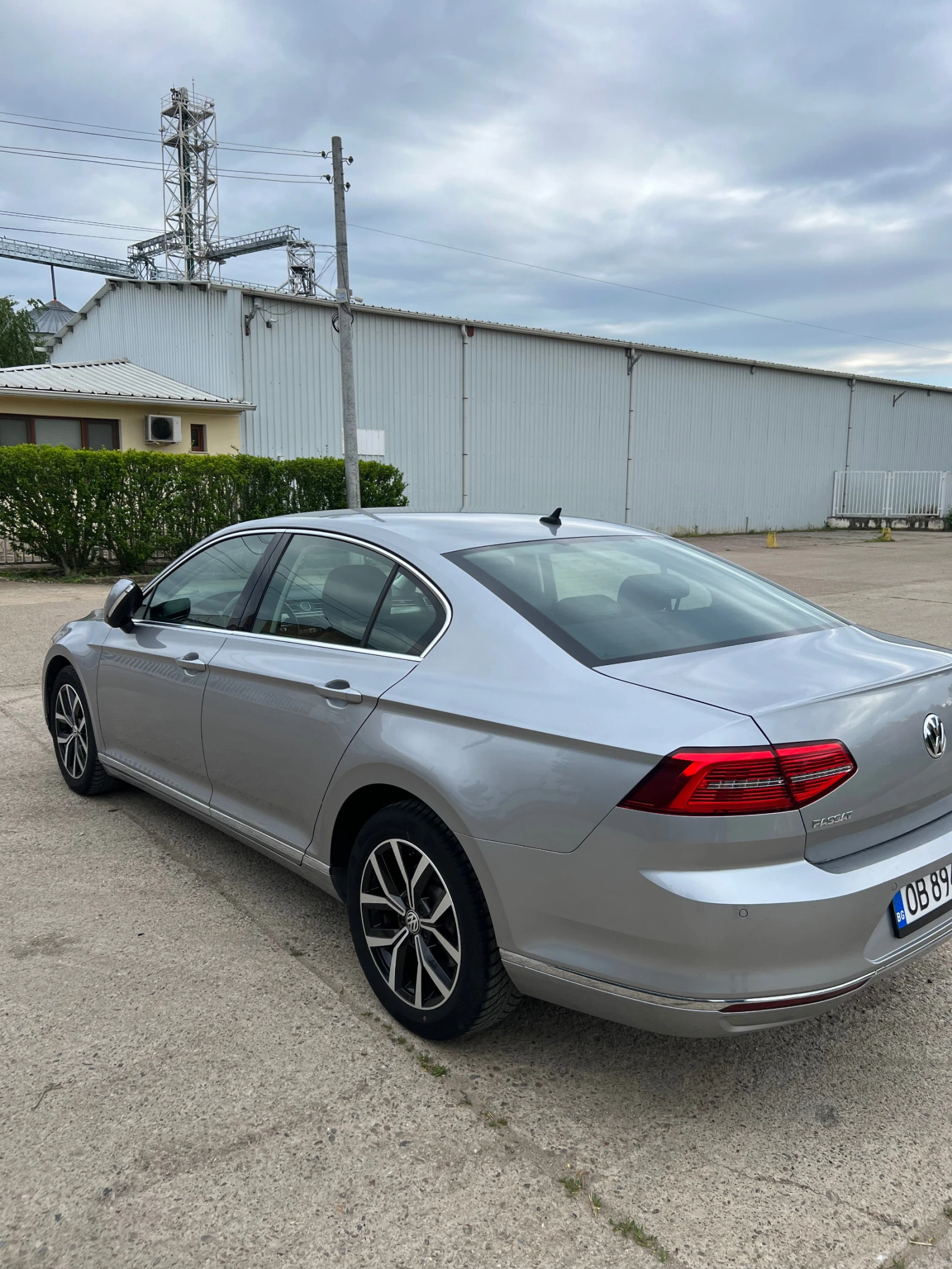 VW Passat 2.0 TDI DSG Exclusive - изображение 6