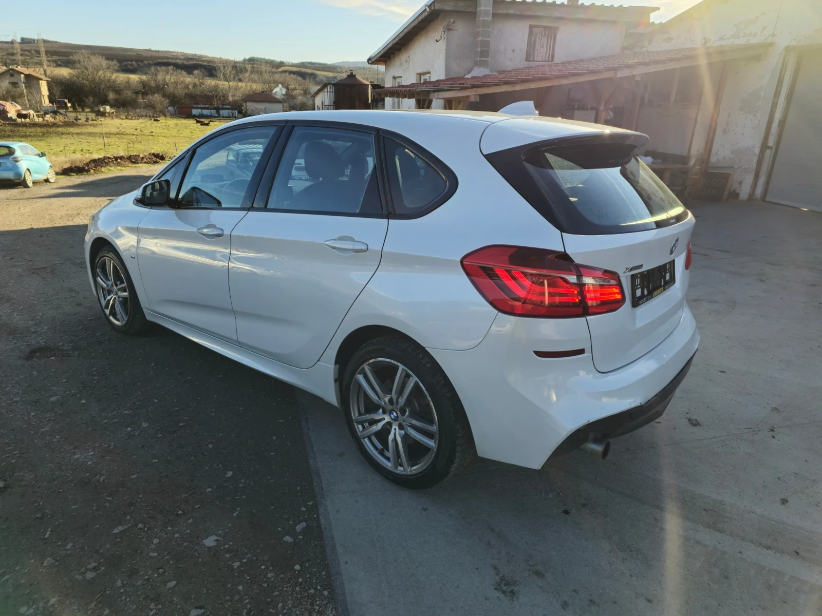 BMW 225 X Drive M Paket Алкантара - изображение 4