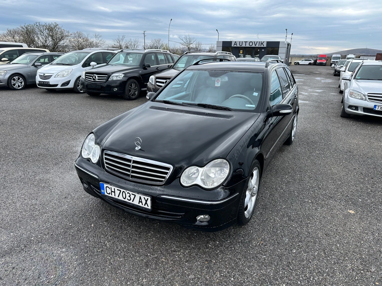 Mercedes-Benz C 320 AVANTGARDE* АВТОМАТИК* КАМЕРА* КОЖА* НАВИ | Mobile.bg — изображение 1
