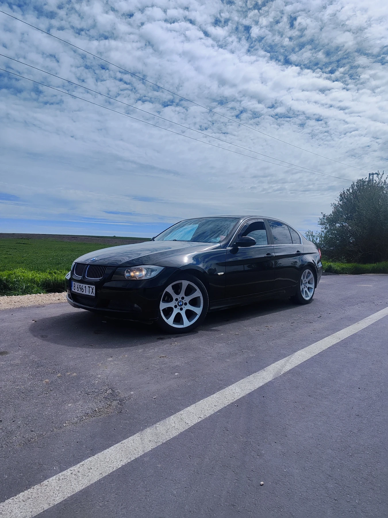 BMW 320  - изображение 4