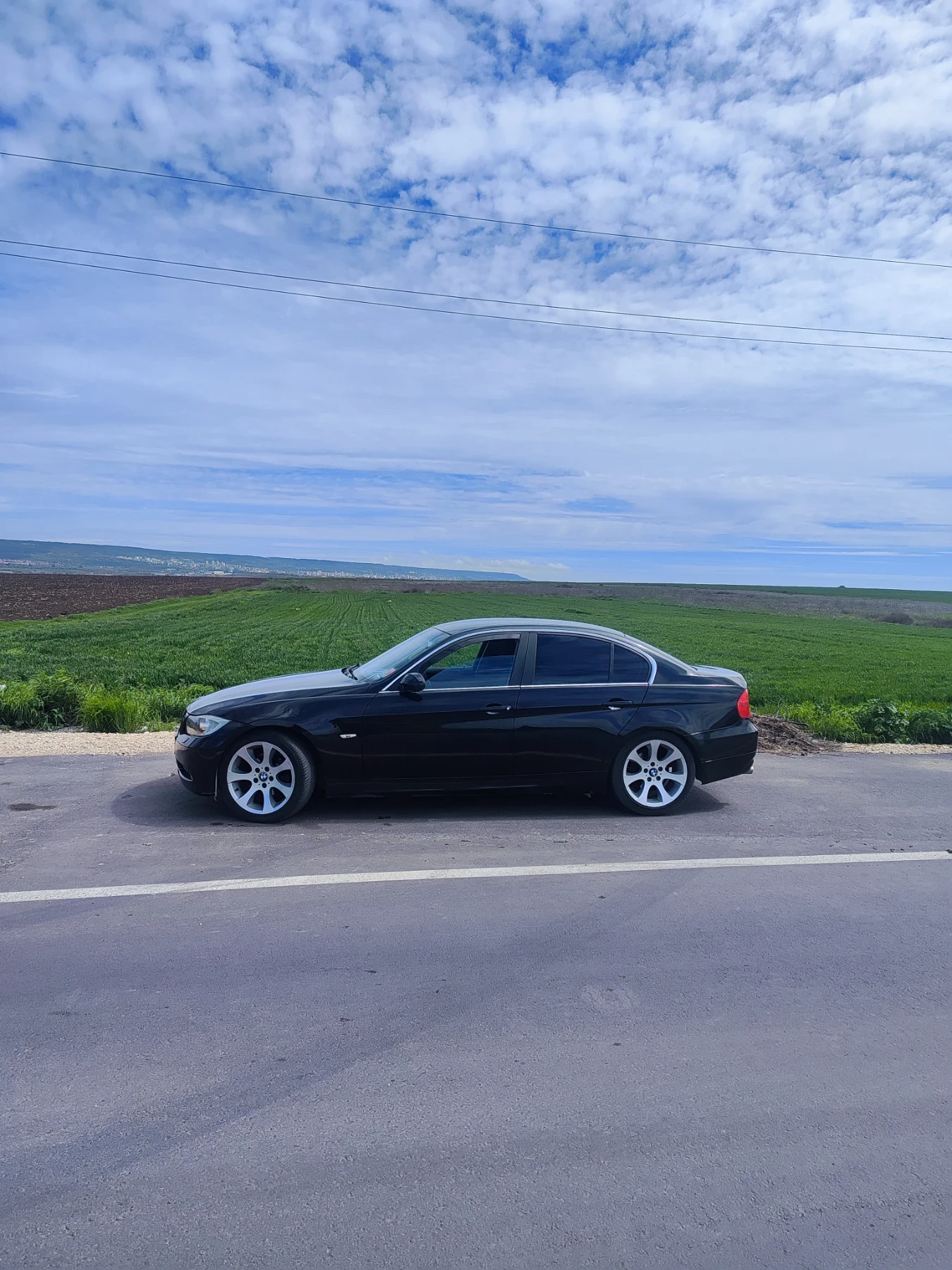BMW 320  - изображение 2