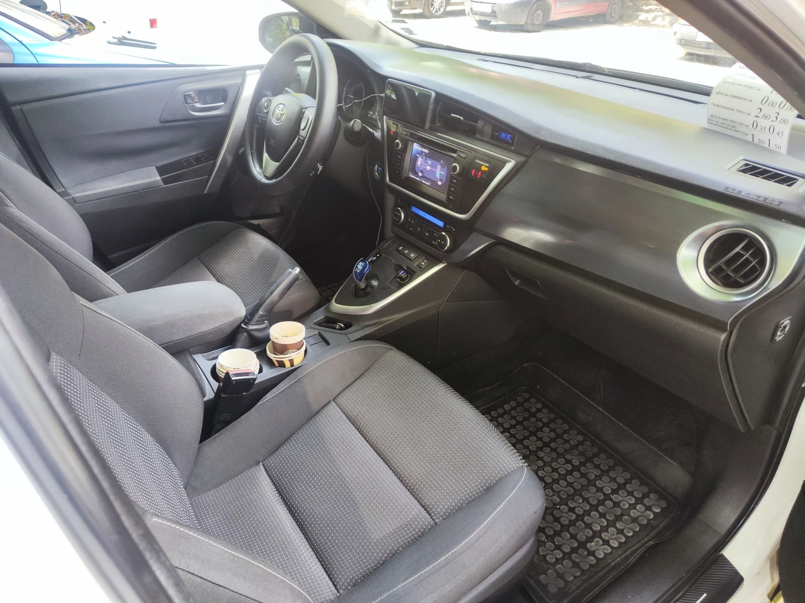 Toyota Auris Хибрид+ Газова система  - изображение 9