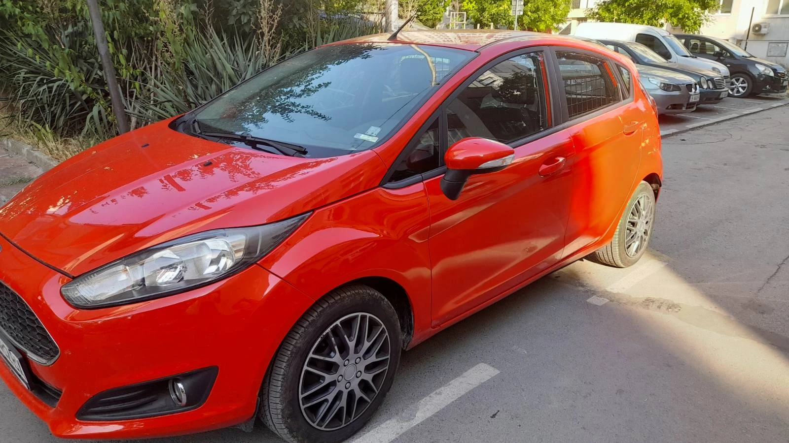 Ford Fiesta 1, 25 - изображение 3