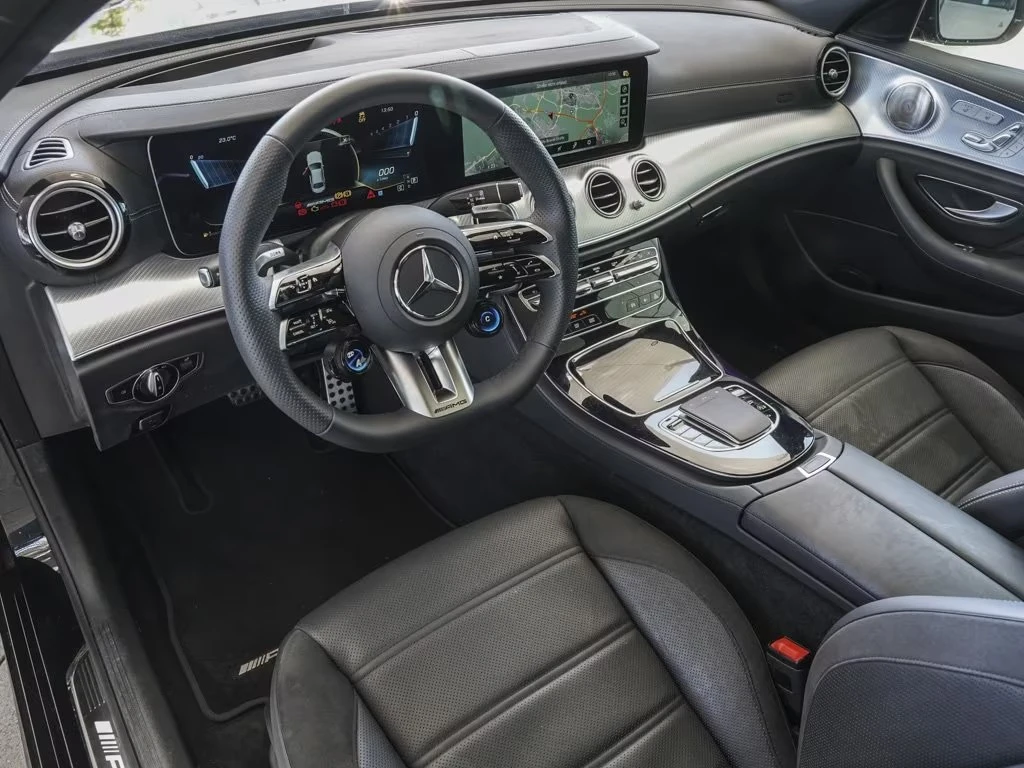Mercedes-Benz E 53 AMG 4M+ Panorama AHK Burmester  - изображение 3