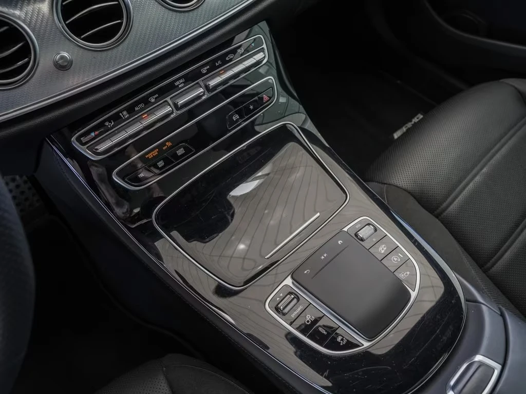 Mercedes-Benz E 53 AMG 4M+ Panorama AHK Burmester  - изображение 5