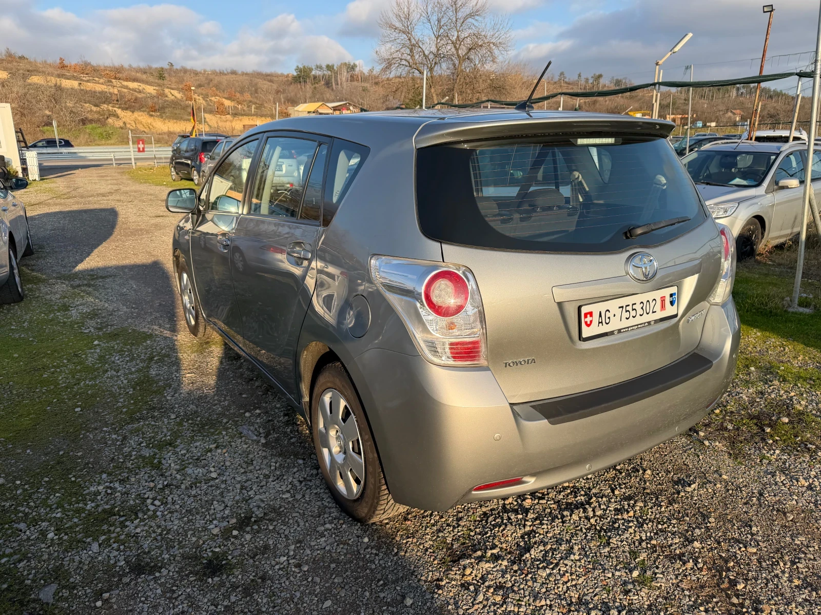 Toyota Verso 1.8 i ��������� | Mobile.bg � ����������� 6