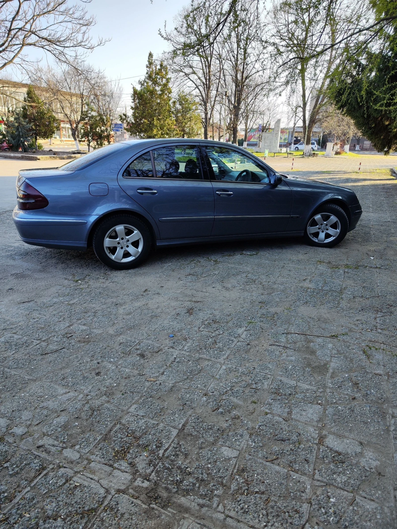 Mercedes-Benz E 320 E320 - изображение 3