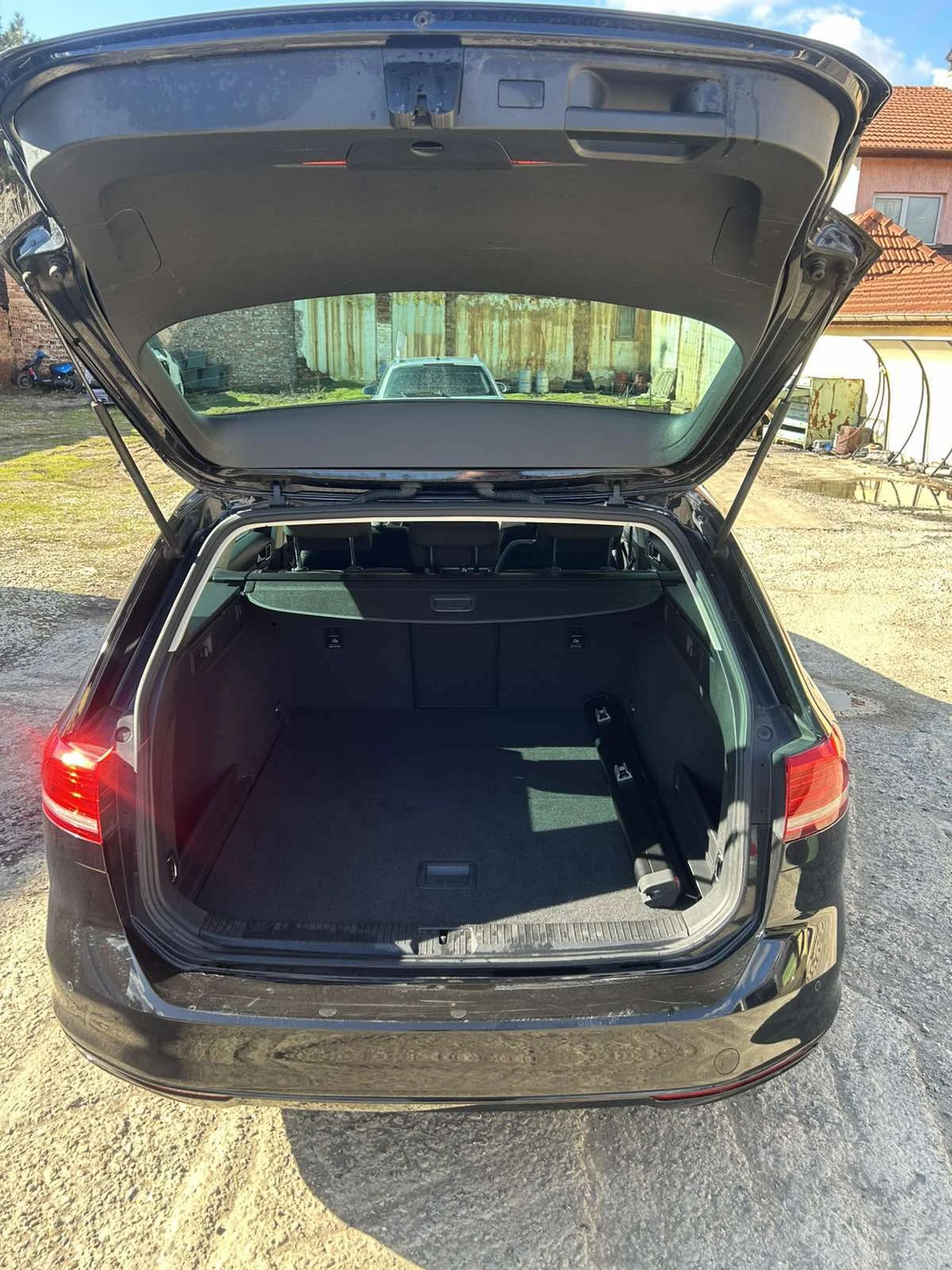 VW Passat, снимка 9 - Автомобили и джипове - 53729045