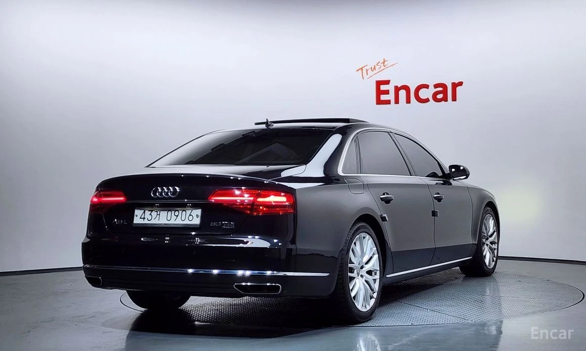 Audi A8, снимка 2 - Автомобили и джипове - 53760284