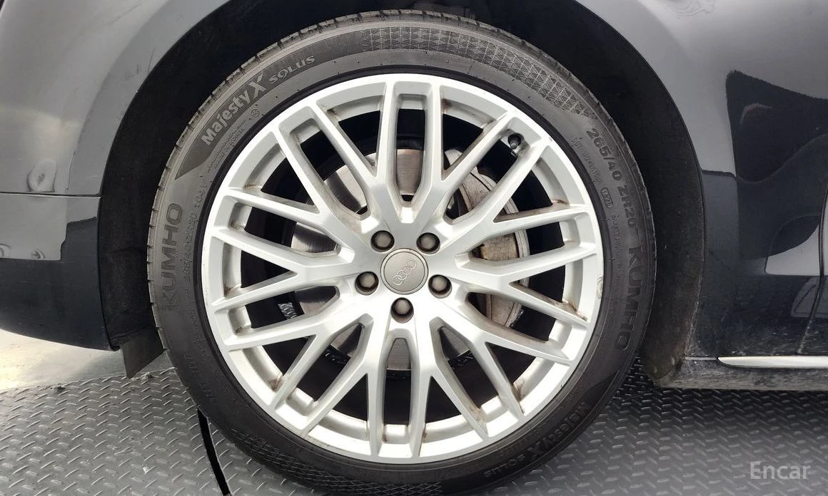 Audi A8, снимка 5 - Автомобили и джипове - 53760284