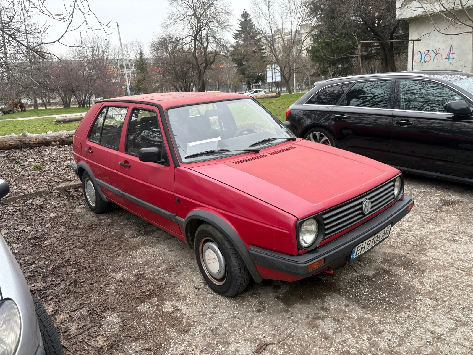 VW Golf 1.6 турбодизел, снимка 5 - Автомобили и джипове - 53949286