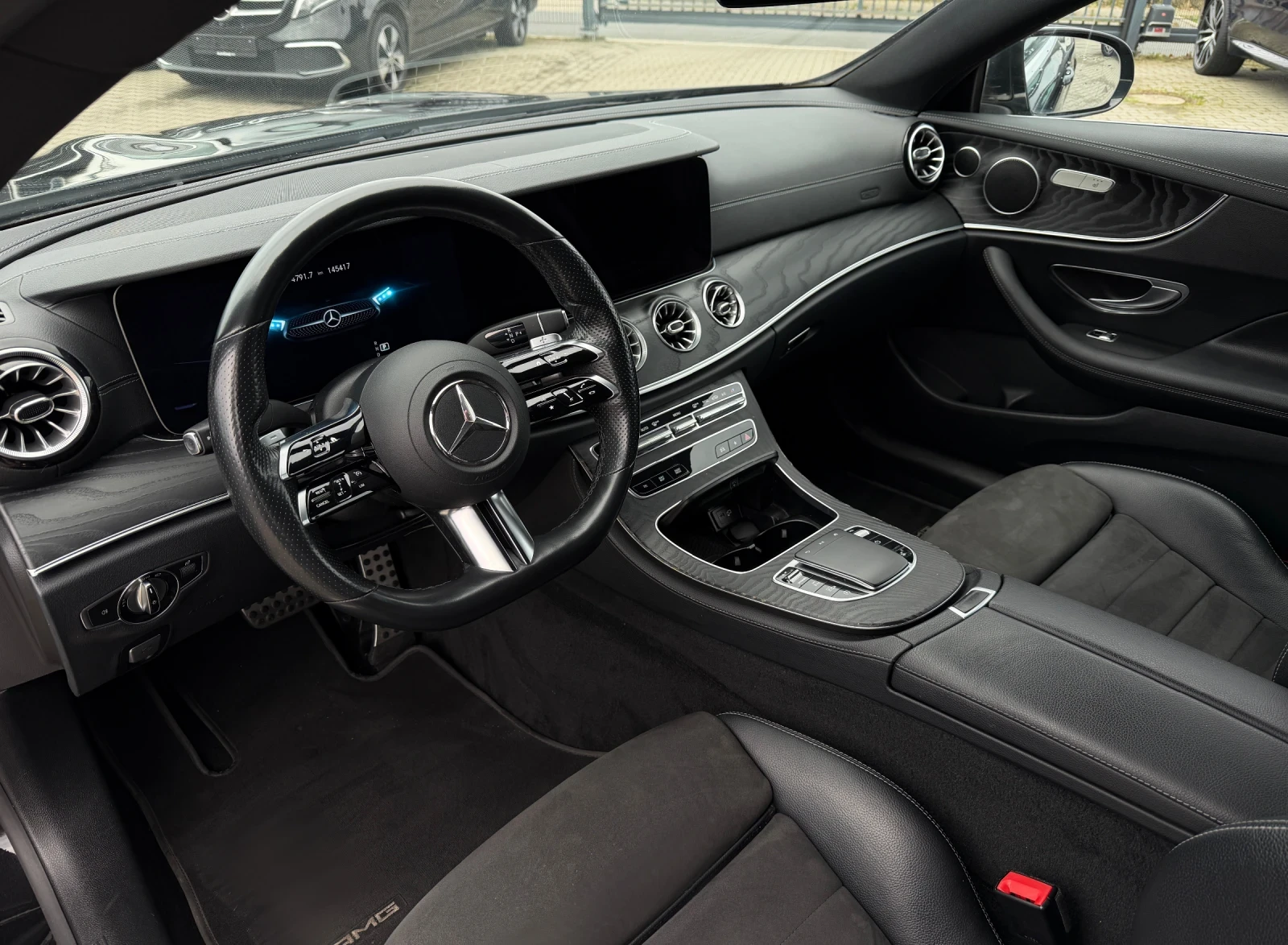 Mercedes-Benz E 220 d AMG Line, снимка 7 - Автомобили и джипове - 53989595