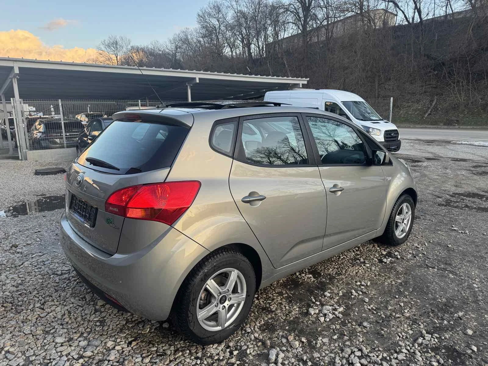 Hyundai Ix20 1.4BENZIN* GAZ* , снимка 5 - Автомобили и джипове - 54097291