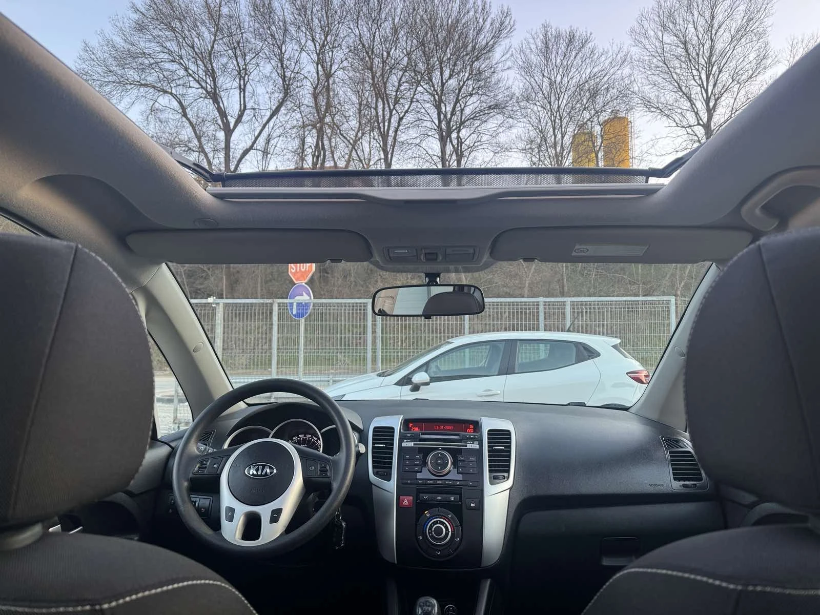 Hyundai Ix20 1.4BENZIN* GAZ* , снимка 12 - Автомобили и джипове - 54097291