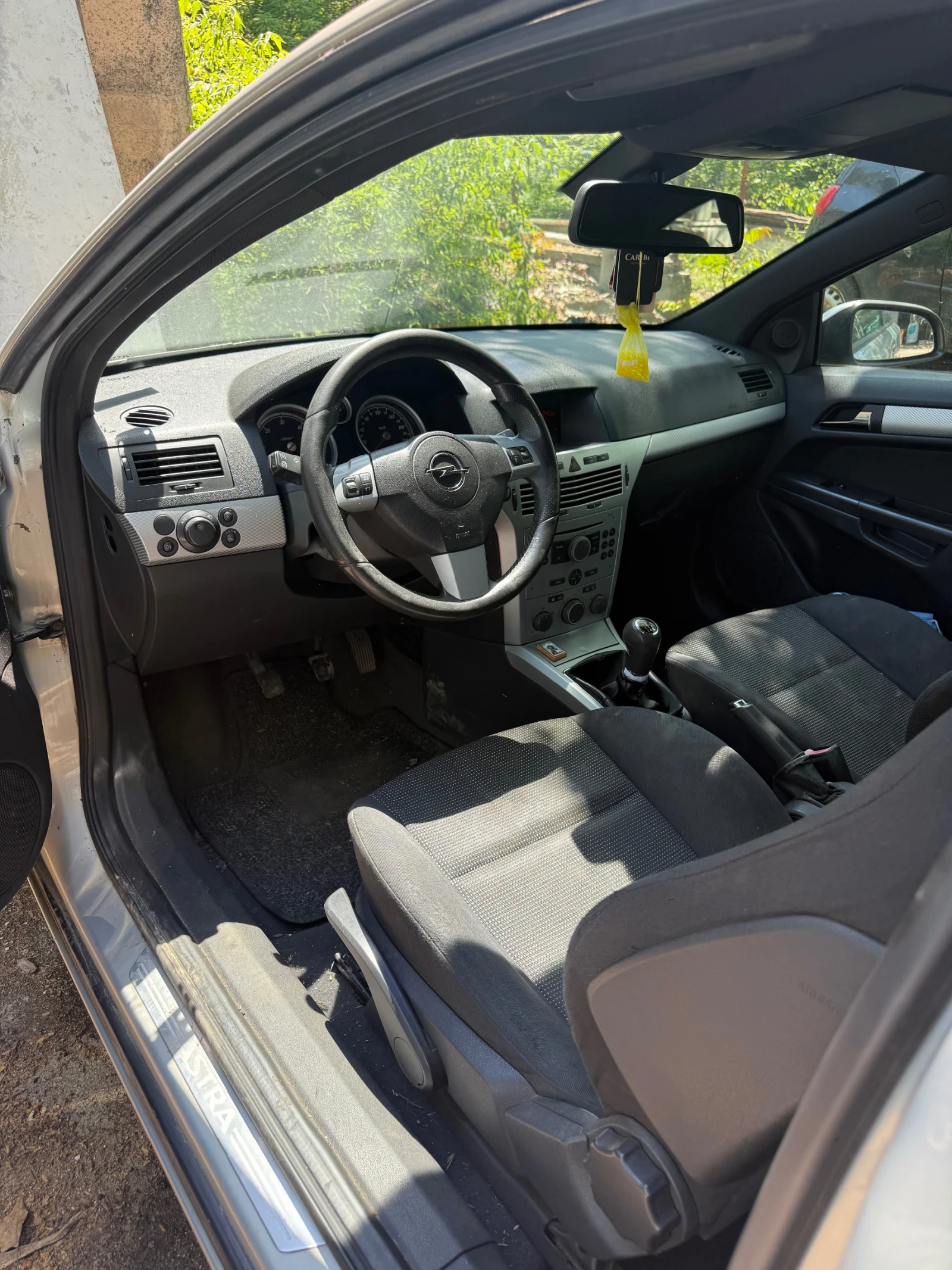Opel Astra, снимка 13 - Автомобили и джипове - 54441072