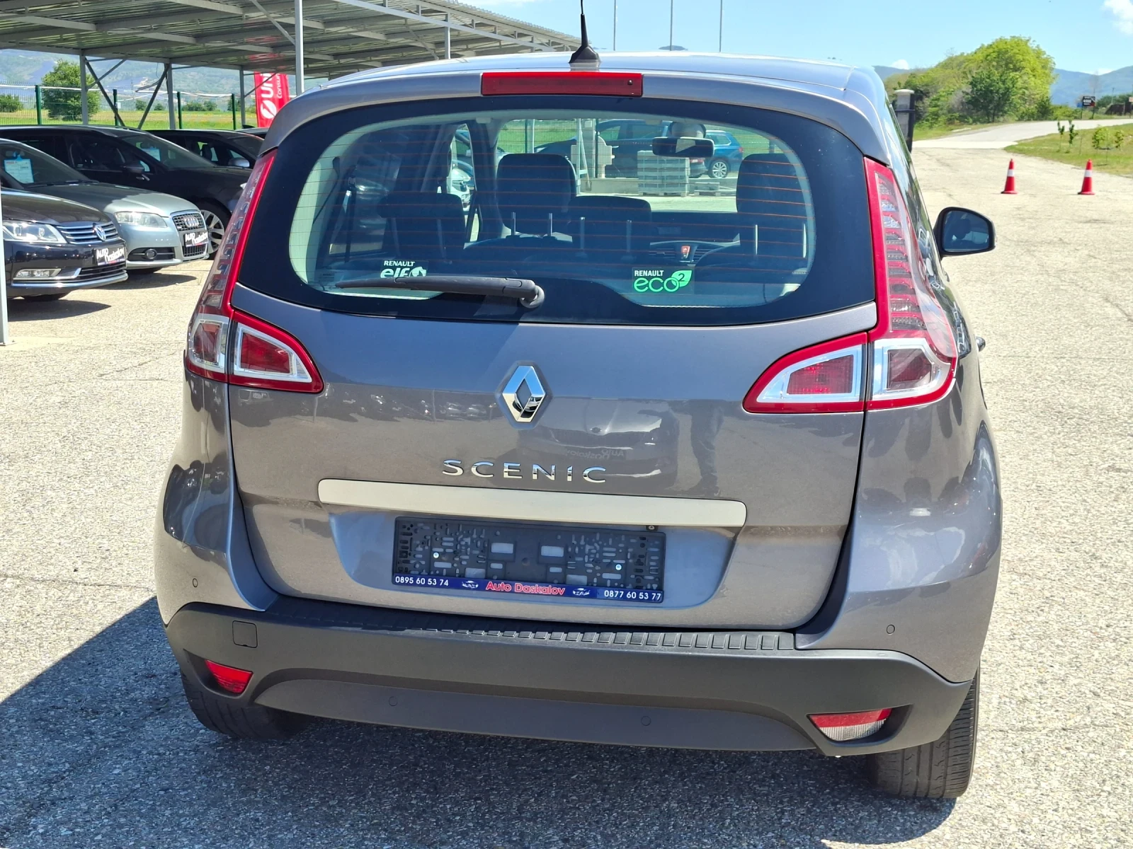 Renault Scenic 1, 5 dci, снимка 6 - Автомобили и джипове - 54442544