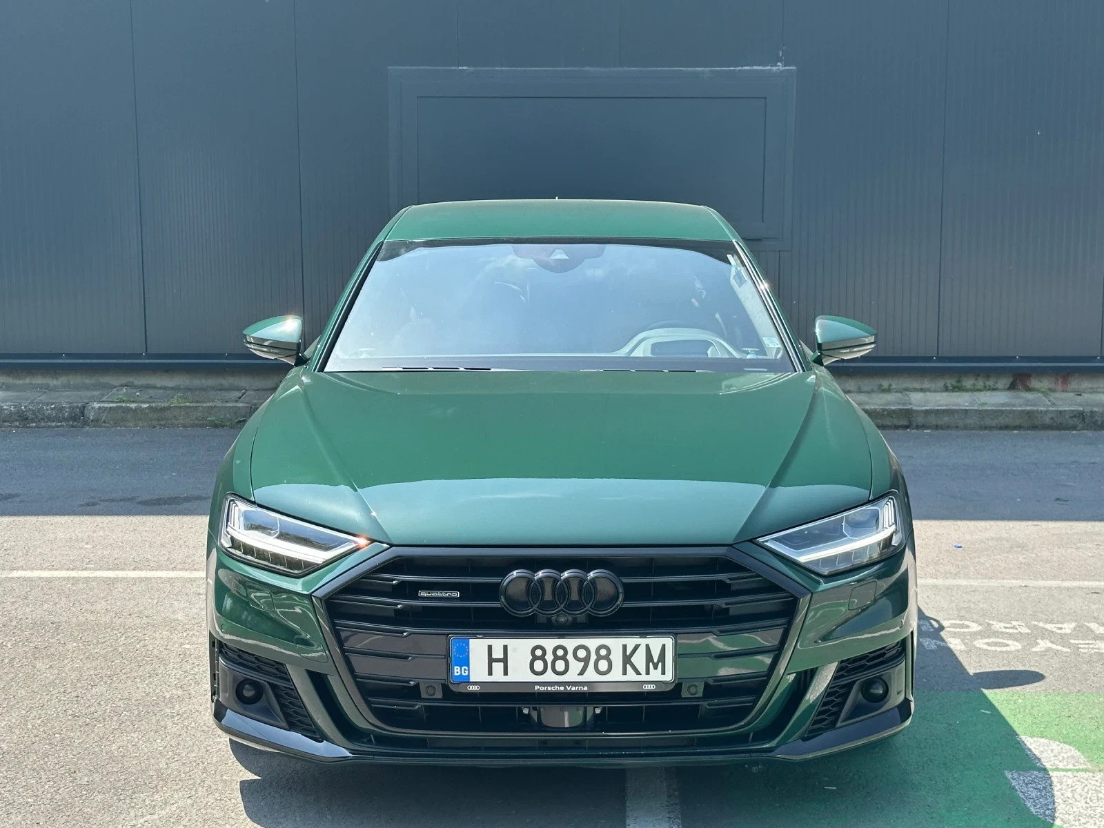 Audi A8 Exclusive, S-Line, B&O, NAPA, Alcantara, Massage, снимка 2 - Автомобили и джипове - 54591812