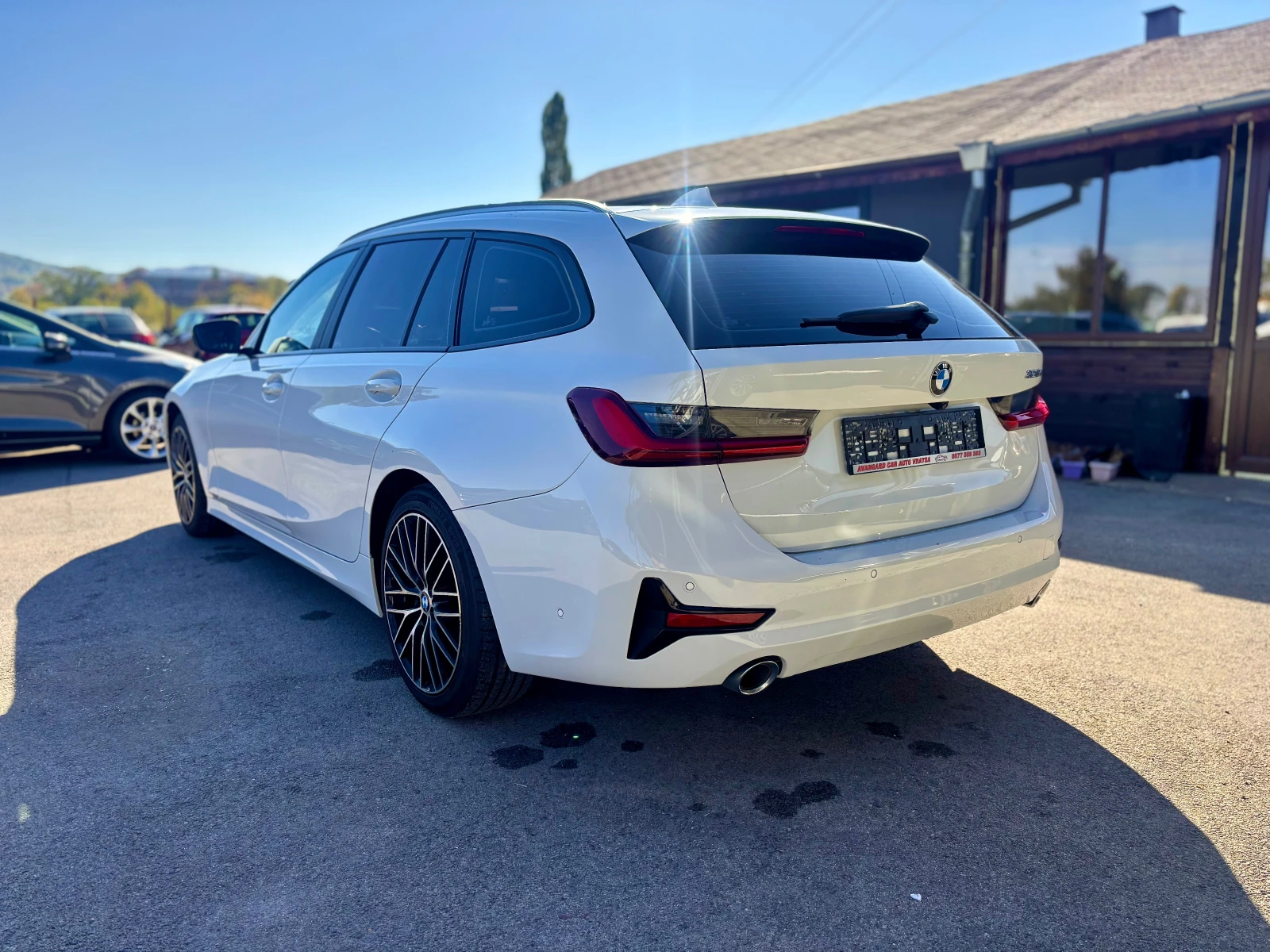 BMW 320, снимка 7 - Автомобили и джипове - 56593939