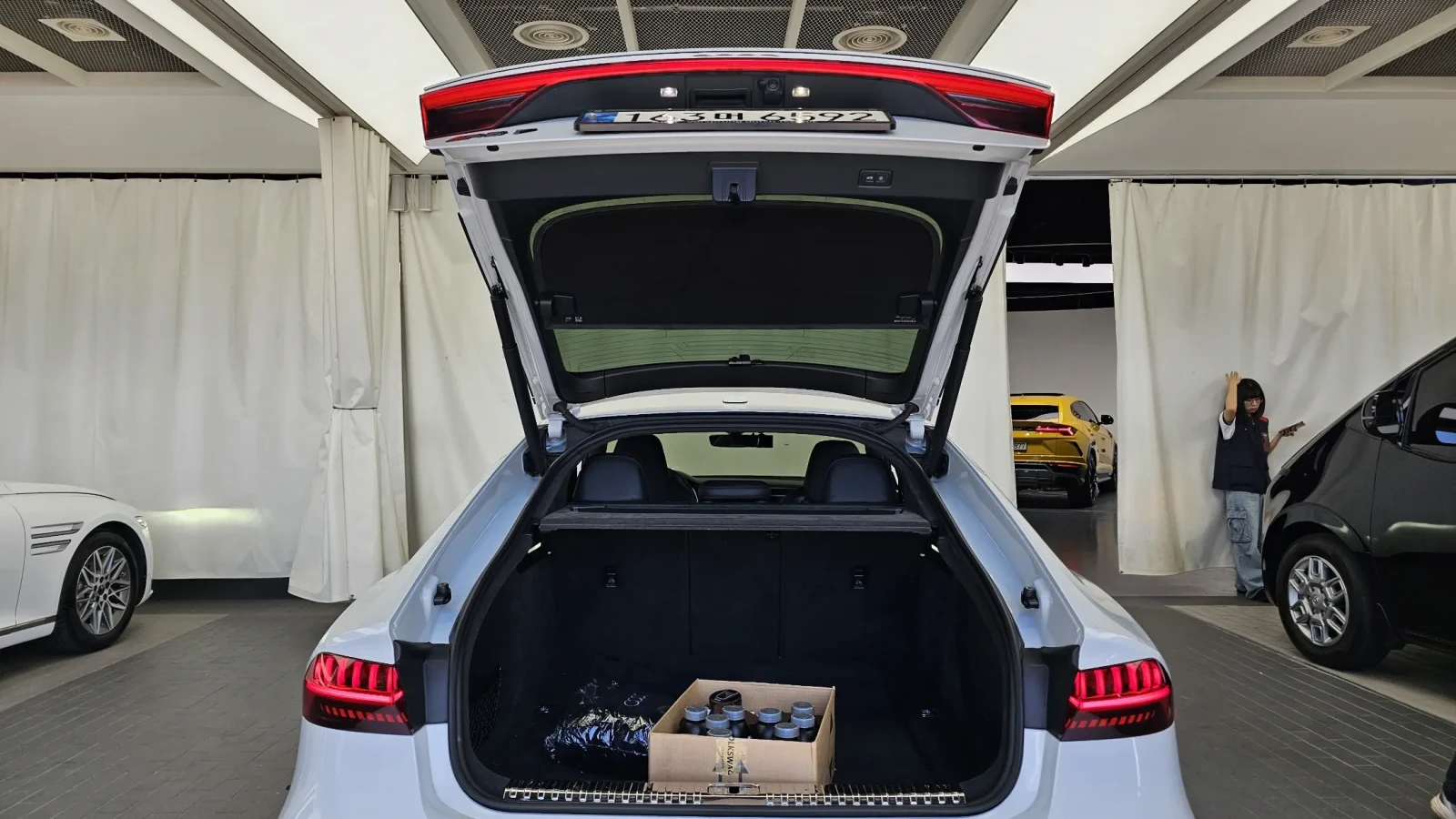 Audi Rs7 4.0 TFSI Quattro , снимка 17 - Автомобили и джипове - 55100673