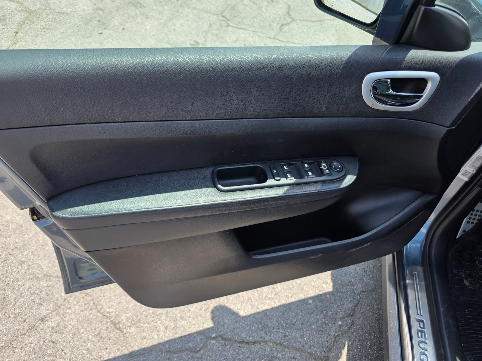 Peugeot 307 2.0 HDI 136k.c. AVTOMATIK, снимка 9 - Автомобили и джипове - 55158273