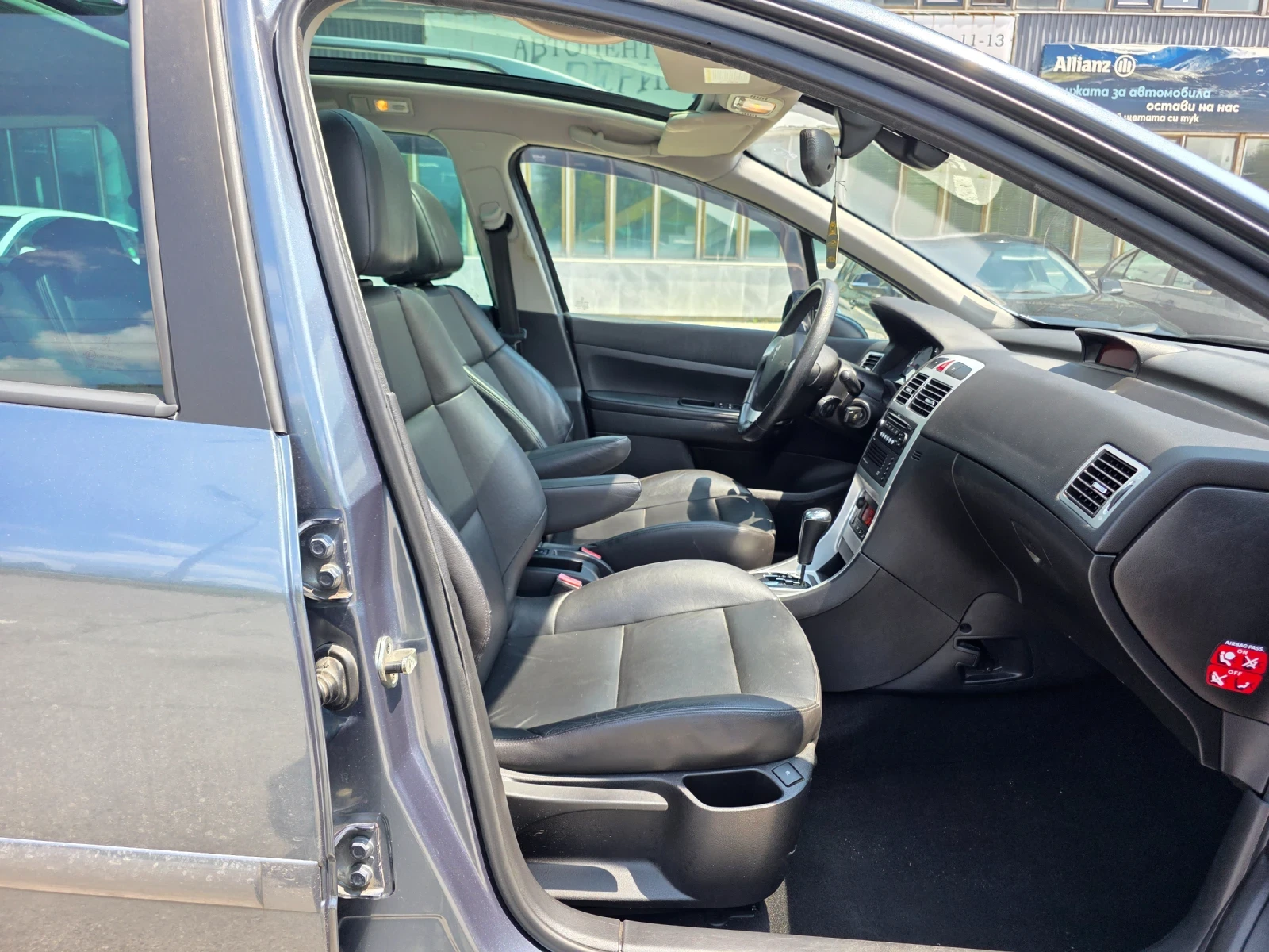 Peugeot 307 2.0 HDI 136k.c. AVTOMATIK, снимка 13 - Автомобили и джипове - 55158273