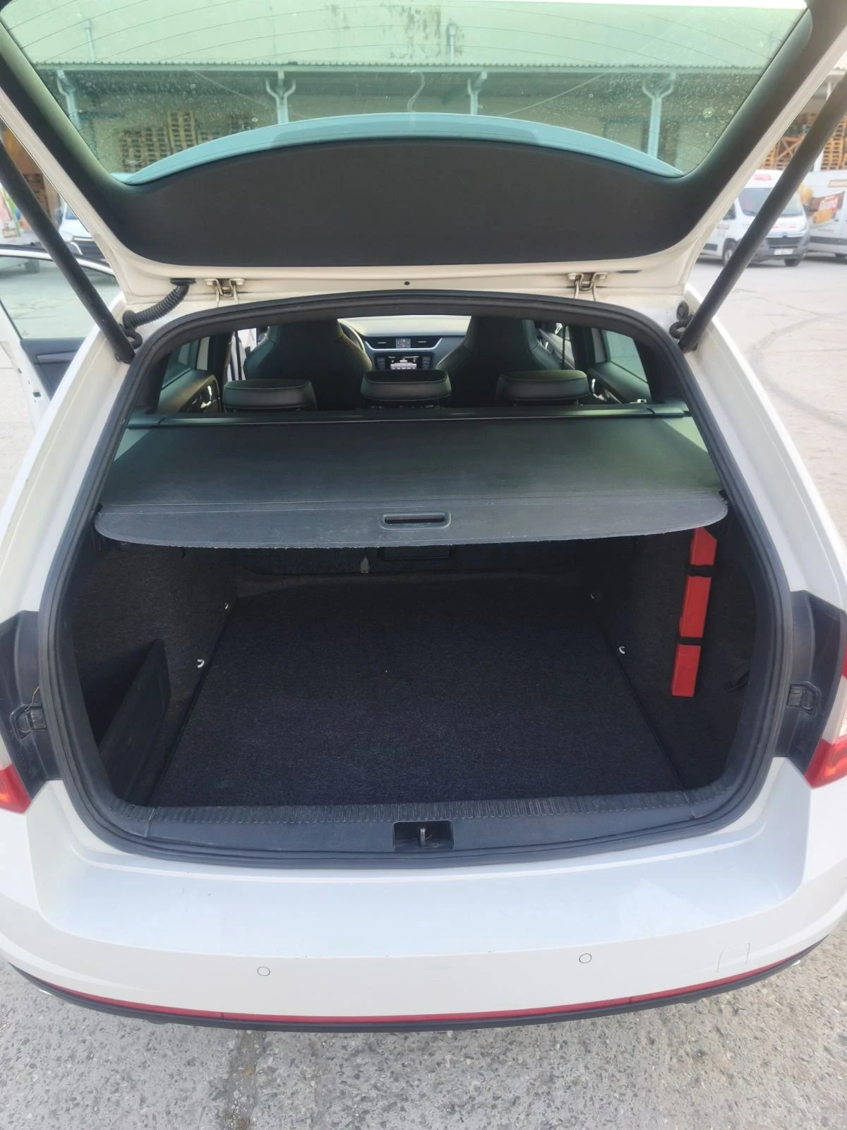 Skoda Octavia VRS, снимка 8 - Автомобили и джипове - 55397547