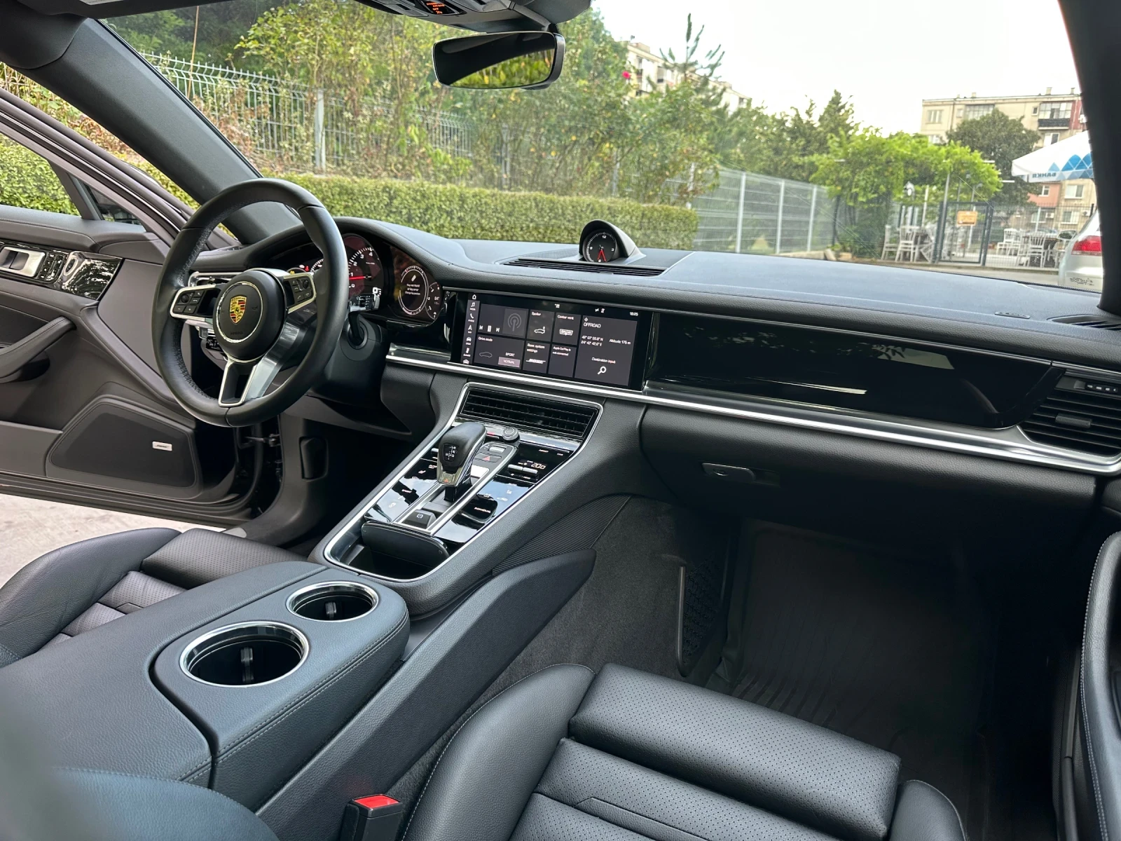 Porsche Panamera, снимка 12 - Автомобили и джипове - 55428356