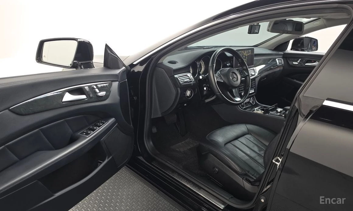 Mercedes-Benz CLS 250, снимка 10 - Автомобили и джипове - 55776480