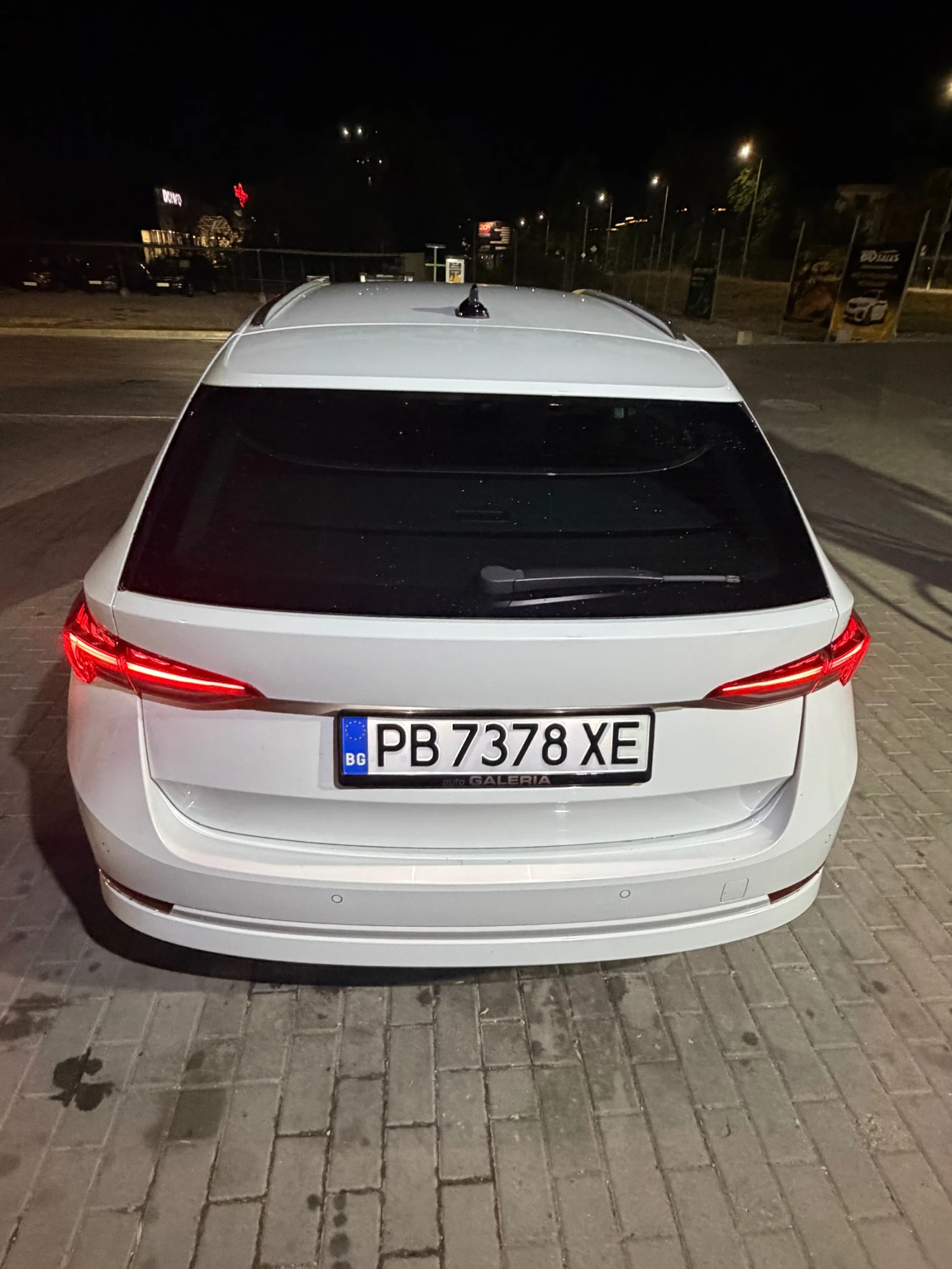 Skoda Octavia Адаптивно окачване , снимка 13 - Автомобили и джипове - 55823823