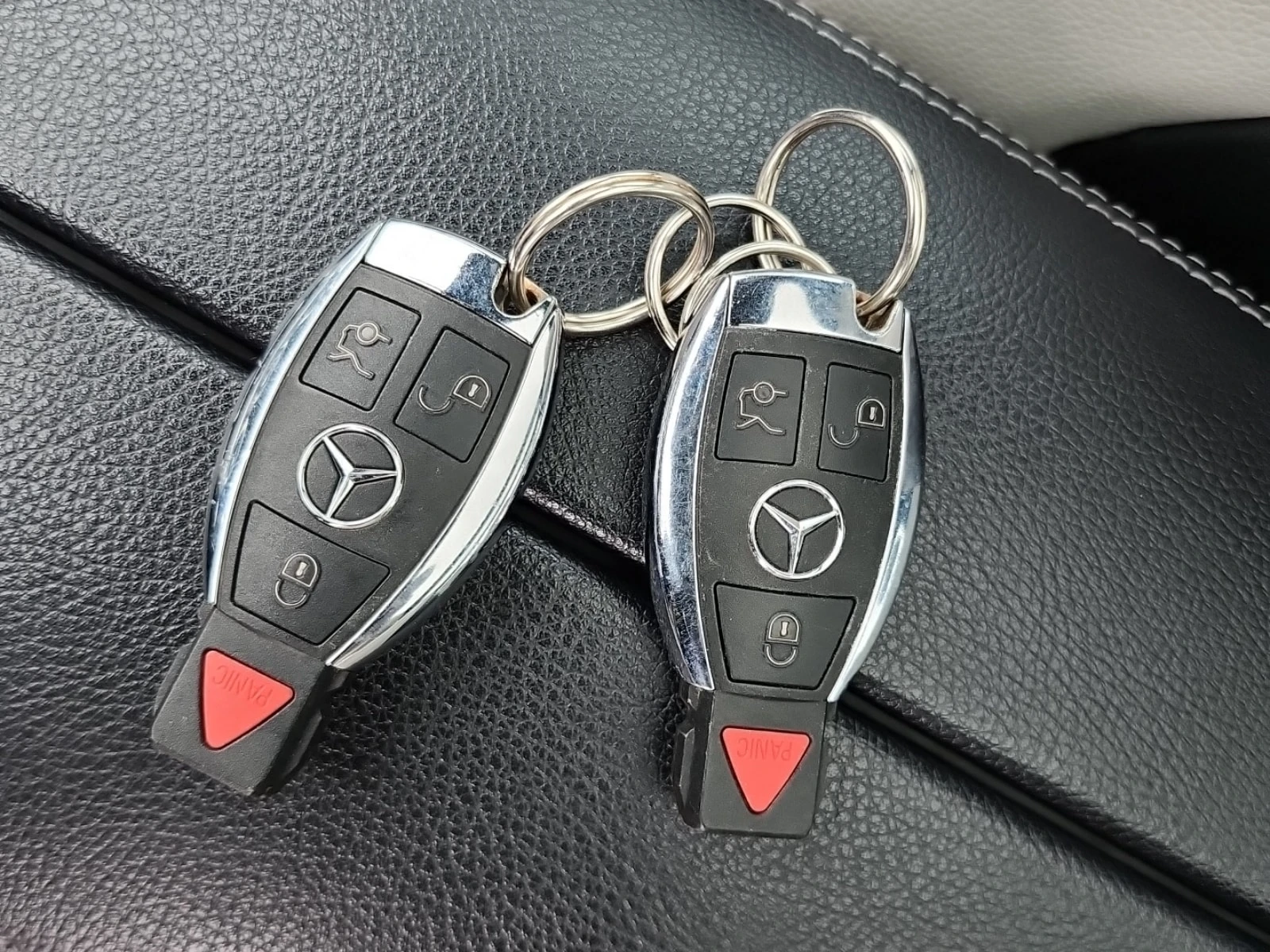 Mercedes-Benz C 43 AMG CARFAX/360 КАМ/ДИСТРОНИК/ПОДГРЕВ/BURMASTER/2 КЛЮЧА, снимка 8 - Автомобили и джипове - 55843232