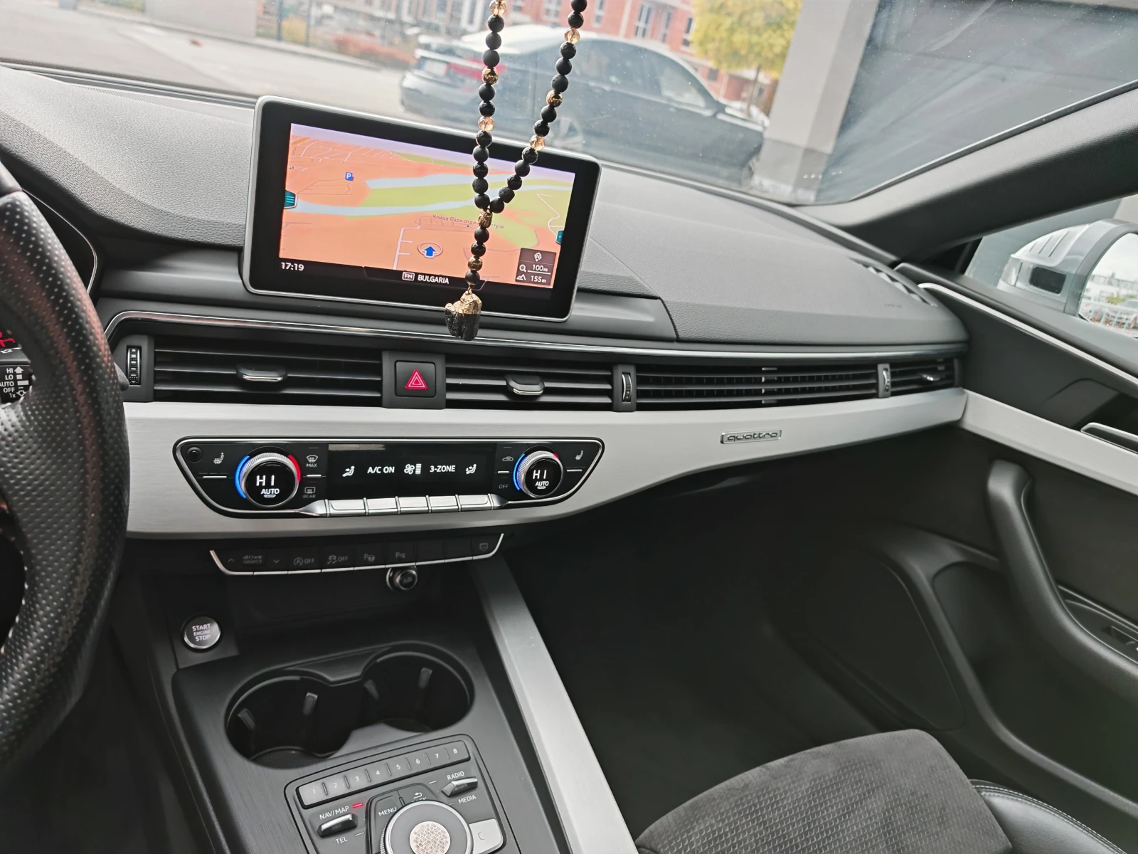 Audi A5 2, 0 DIZEL  S-LINE QUATTRO , снимка 11 - Автомобили и джипове - 56143511
