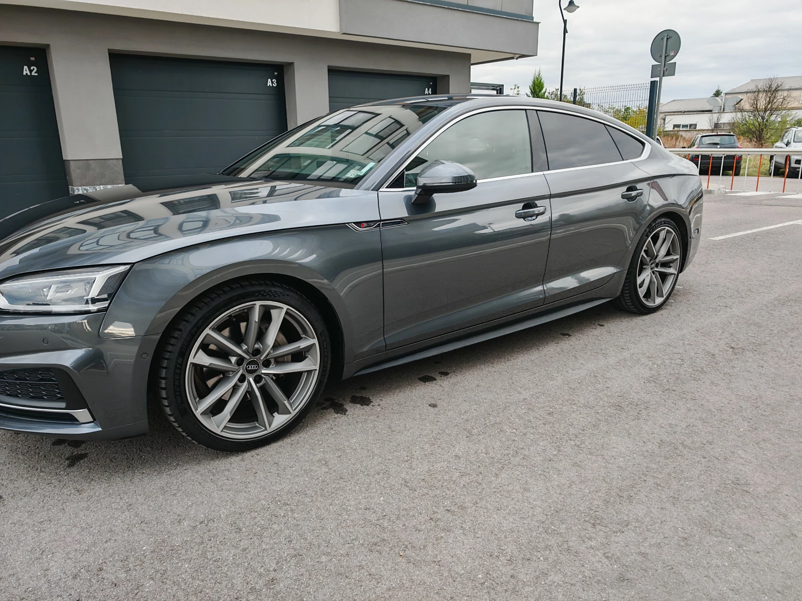 Audi A5 2, 0 DIZEL  S-LINE QUATTRO , снимка 2 - Автомобили и джипове - 56143511