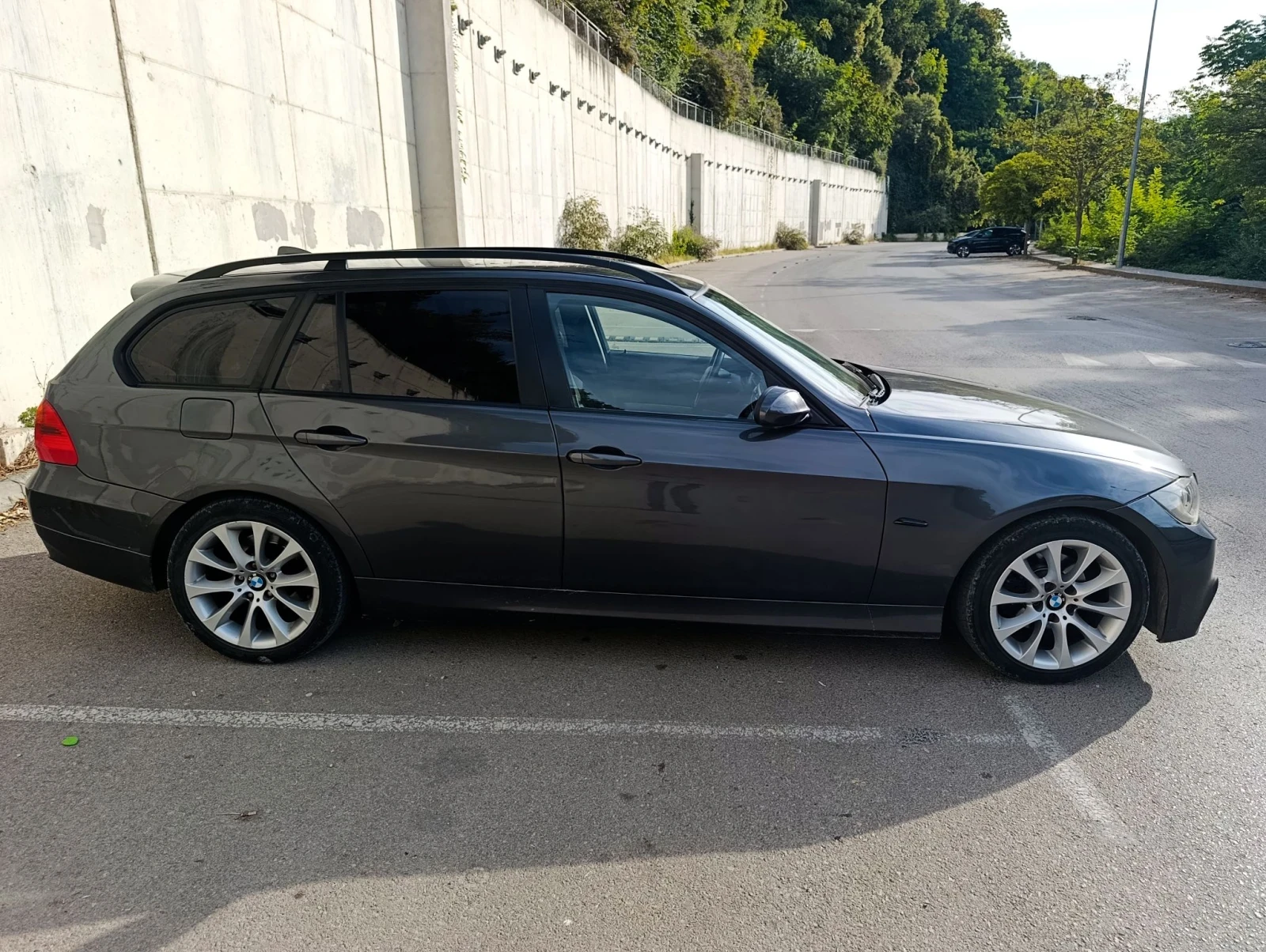 BMW 320, снимка 4 - Автомобили и джипове - 56224982