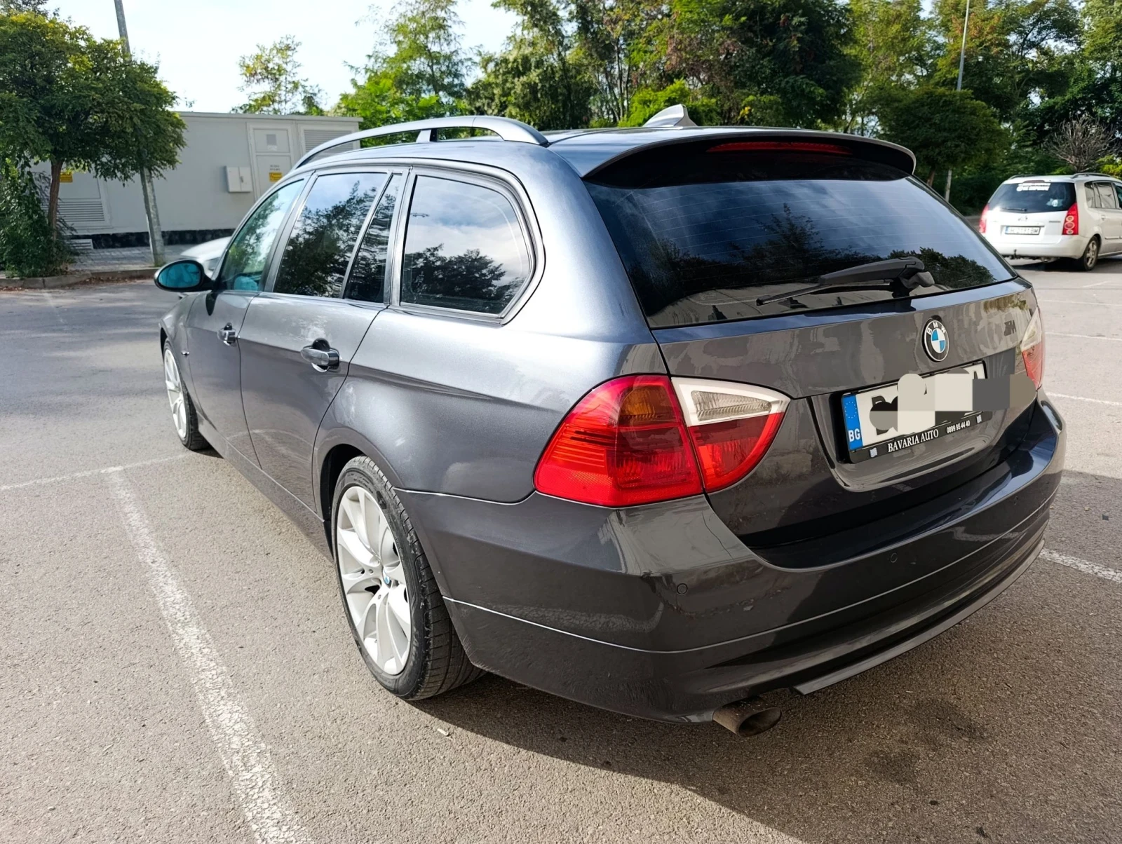 BMW 320, снимка 6 - Автомобили и джипове - 56224982