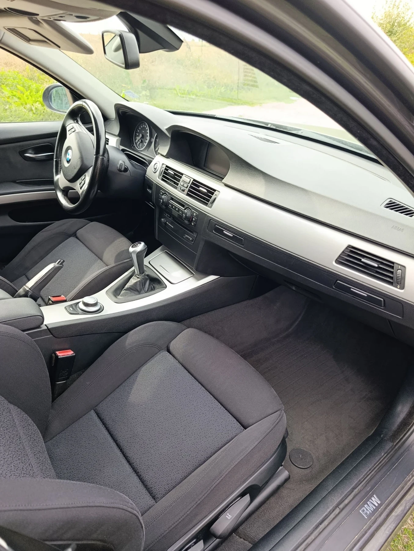 BMW 320, снимка 12 - Автомобили и джипове - 56224982