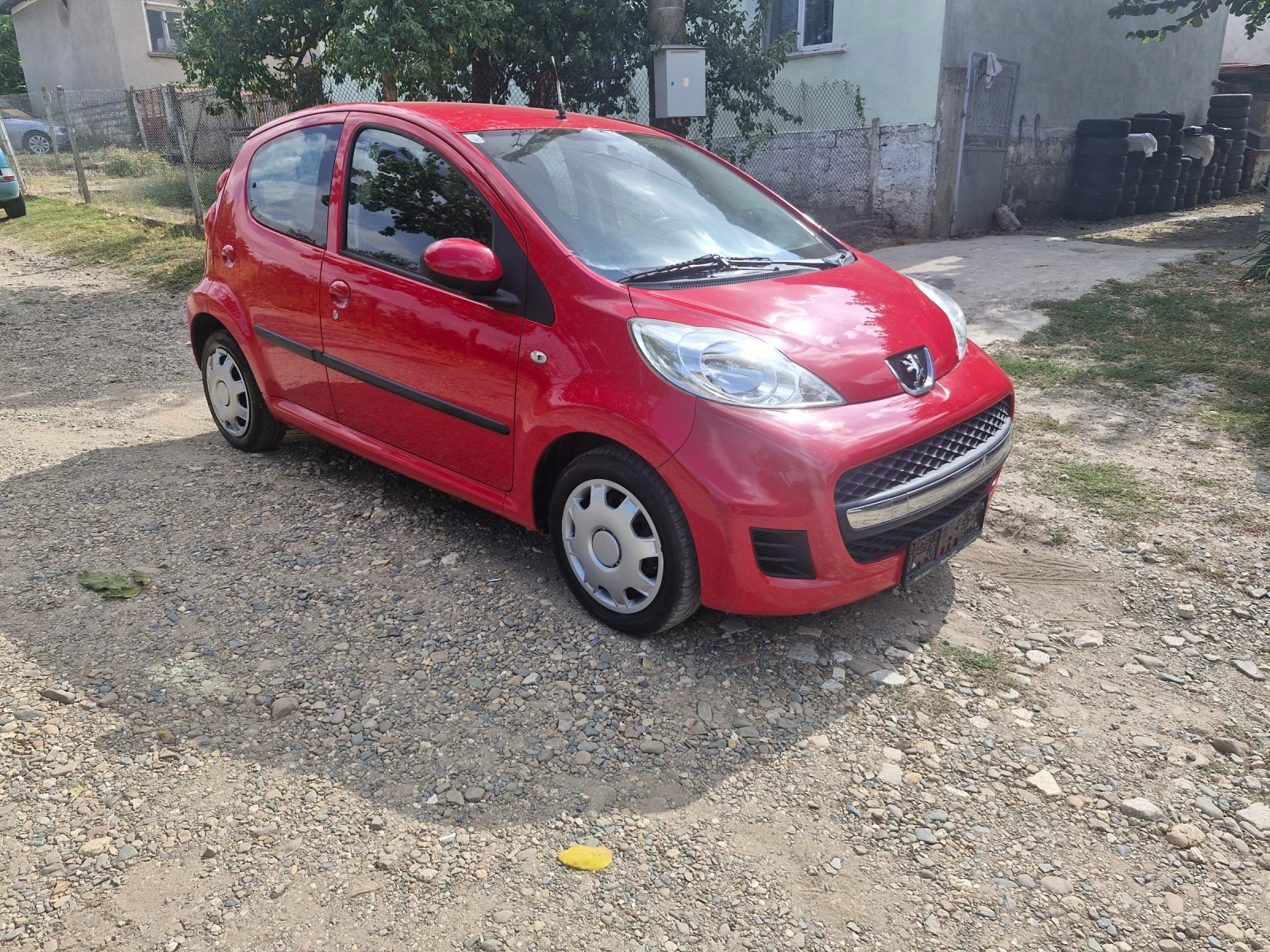 Peugeot 107 1.0i