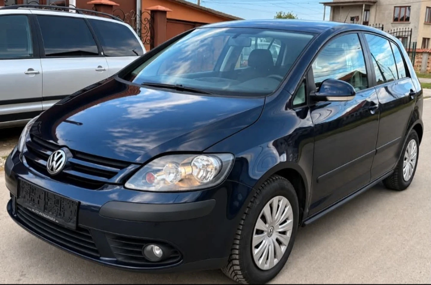 VW Golf Plus 1.9 DSG, снимка 2 - Автомобили и джипове - 56727837