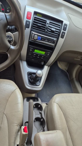 Hyundai Tucson 2.0 Crdi 16v 4x4 - 3750 € / 7334.36 лв. - 18969321 6