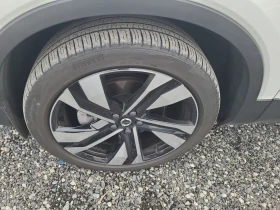 Volvo XC40 2.0L| 4x4| CARFAX| PANORAMA| HYBRID|  - 25500 € / 49873.67 лв. - 26712294 7