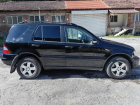 Mercedes-Benz ML 270 CDI - 4199 € - 40976774 5
