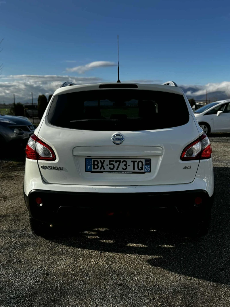 Nissan Qashqai 1.6 DCI-130к.с Final connect, снимка 9 - Автомобили и джипове - 52702926